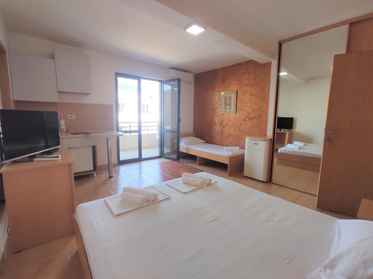 Apartments Mare Budva Ngoại thất bức ảnh