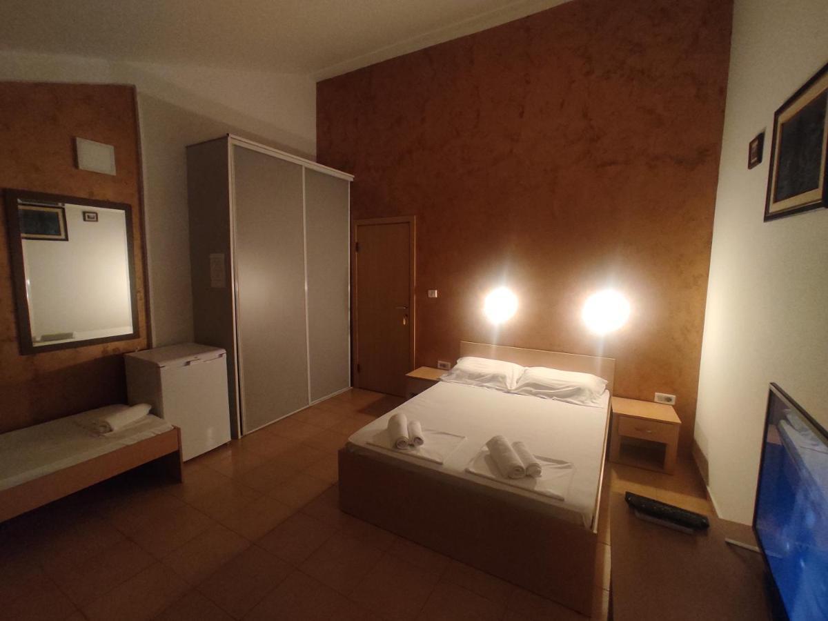 Apartments Mare Budva Ngoại thất bức ảnh