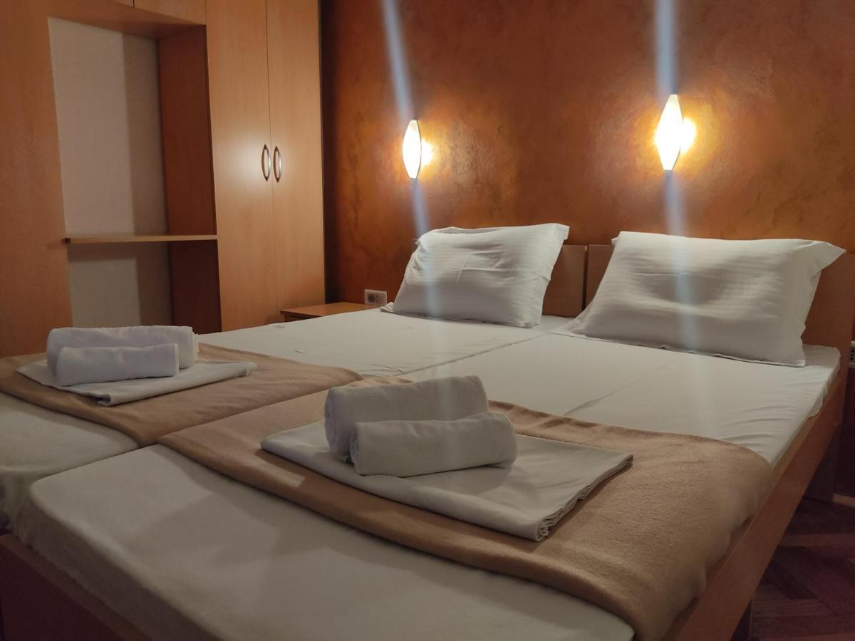 Apartments Mare Budva Ngoại thất bức ảnh