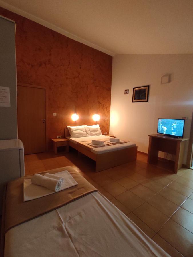 Apartments Mare Budva Ngoại thất bức ảnh