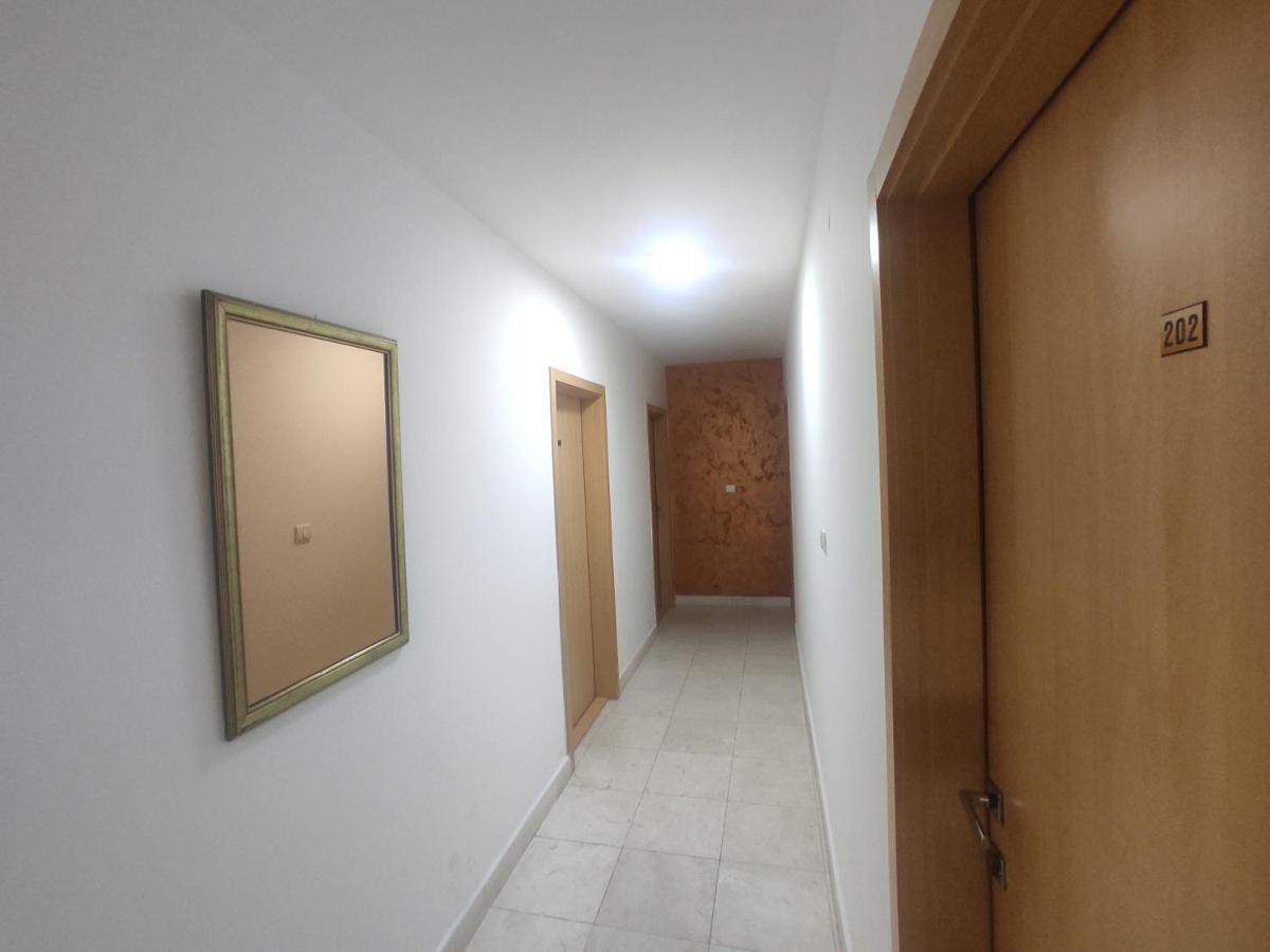 Apartments Mare Budva Ngoại thất bức ảnh