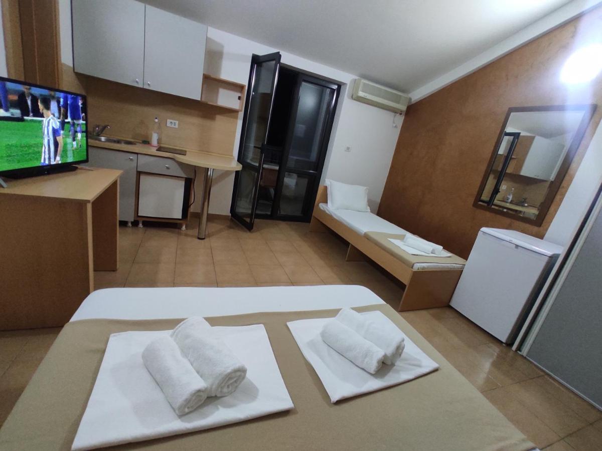 Apartments Mare Budva Ngoại thất bức ảnh