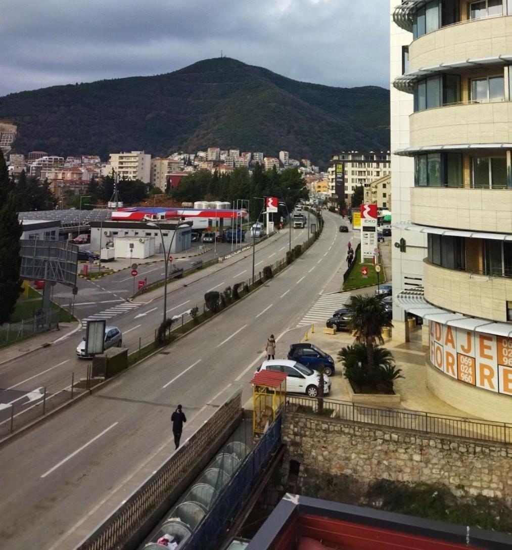 Apartments Mare Budva Ngoại thất bức ảnh